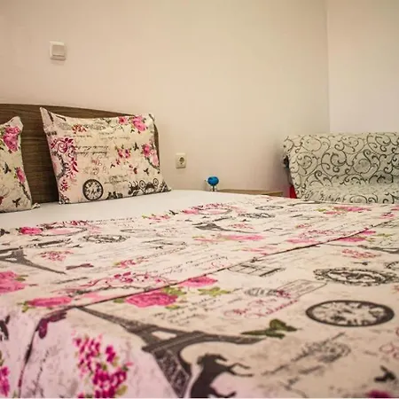 Philipps Aprts With Balcony Apartment Thessaloniki