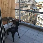 Philipps Aprts With Balcony *