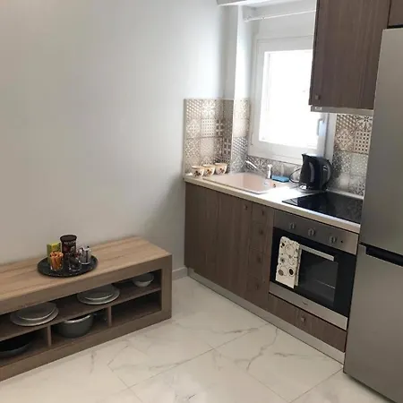 Philipps Aprts With Balcony * Salonicco