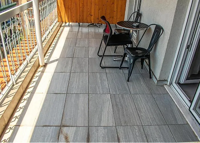 Appartamento Philipps Aprts With Balcony Salonicco