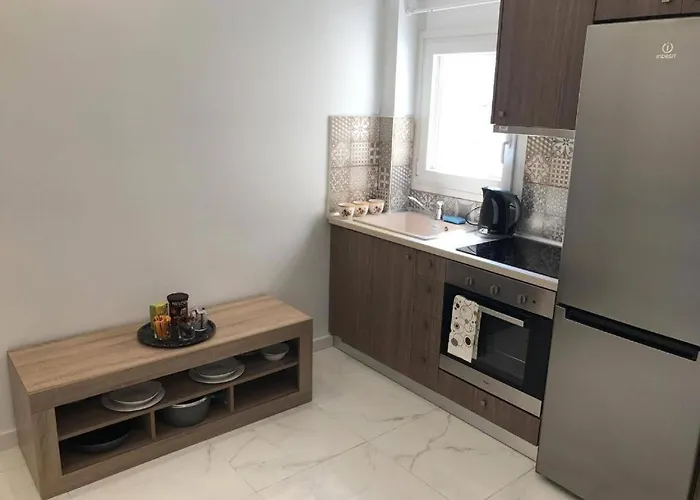 Philipps Aprts With Balcony * Salonicco