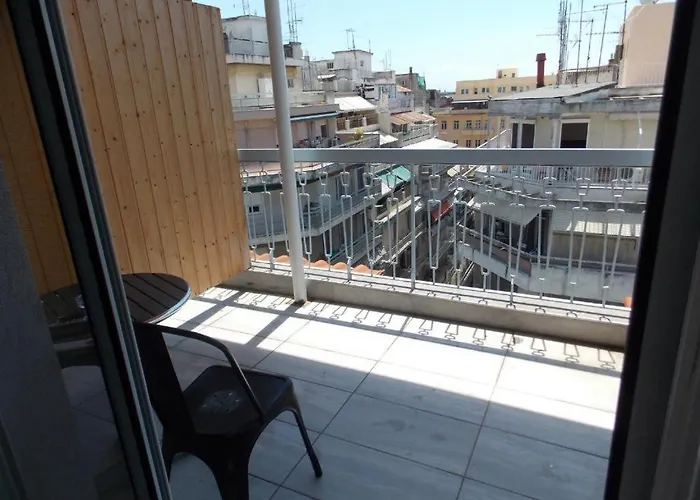 Philipps Aprts With Balcony * 塞萨洛尼基