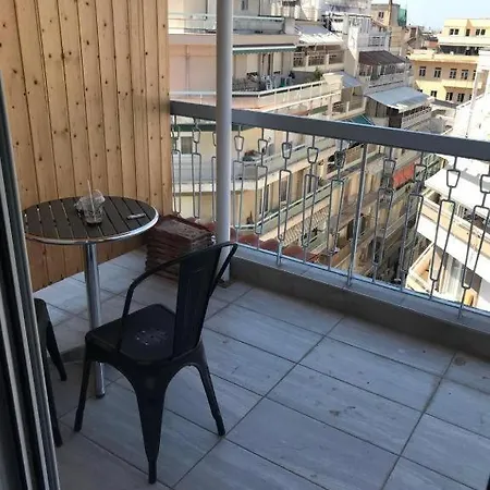 Philipps Aprts With Balcony *